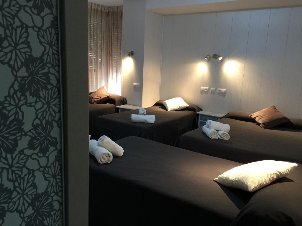 Hostal Maribel Almeria Ngoại thất bức ảnh
