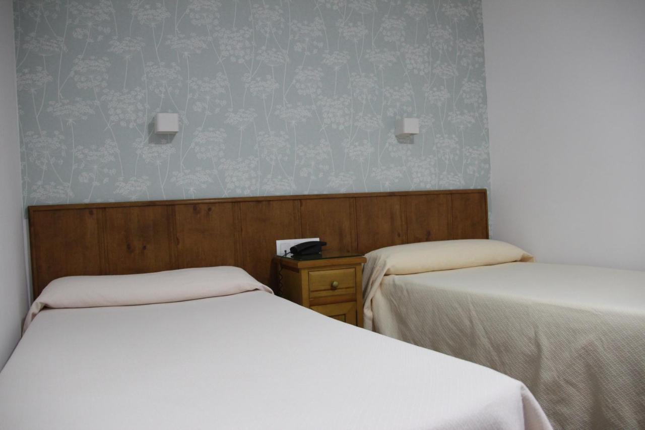 Hostal Maribel Almeria Ngoại thất bức ảnh